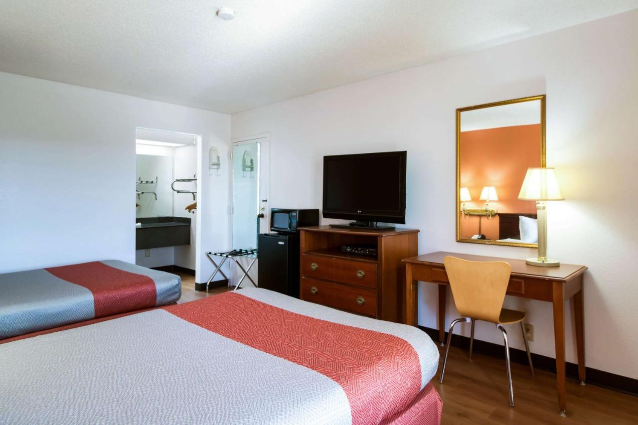 Motel 6-Holyoke, Ma Westfield Εξωτερικό φωτογραφία